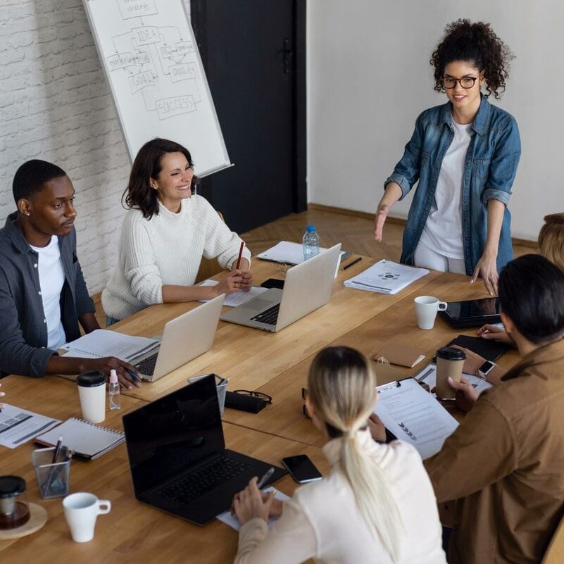people-business-meeting-high-angle (1) people-business-meeting-high-angle (1)